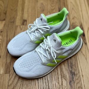 Adidas Ultraboost 5.0 Size 11